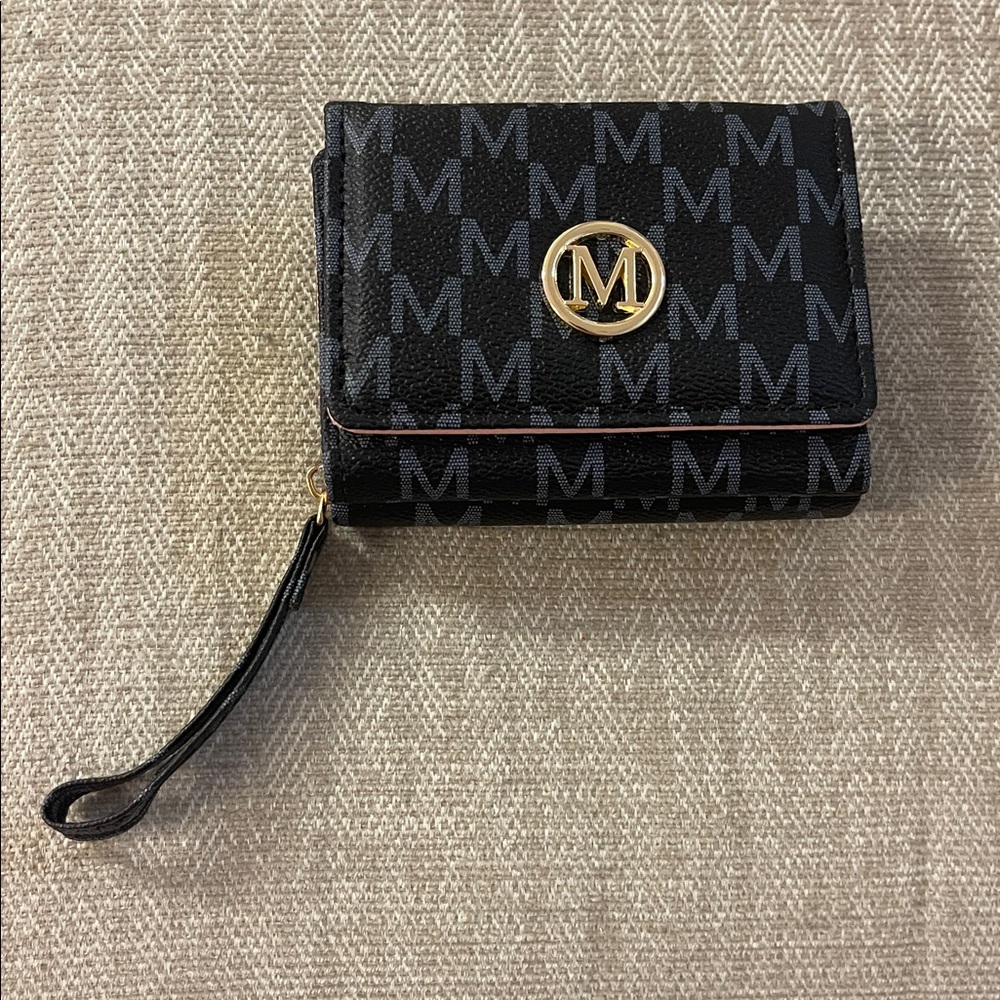 Black and Gold  Wallet